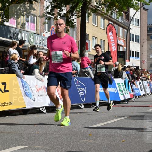 20.09.2026 - PSD Bank Halbmarathon J. Mangold http://msf.ph/oto/10531129 20.09.2026 12:16:25 Ziel 1611, 1649, 2070, 2114, 2646, 2792, 3318, 3719, 3911 meine-sportfotos.de