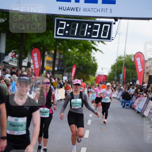 20.09.2026 - PSD Bank Halbmarathon LAZAROV Photography http://msf.ph/oto/10531140 20.09.2026 12:11:29 Ziel 1267, 1478, 2357, 2368, 2719, 2739, 2893, 3145, 3172, 3261, 3814 meine-sportfotos.de