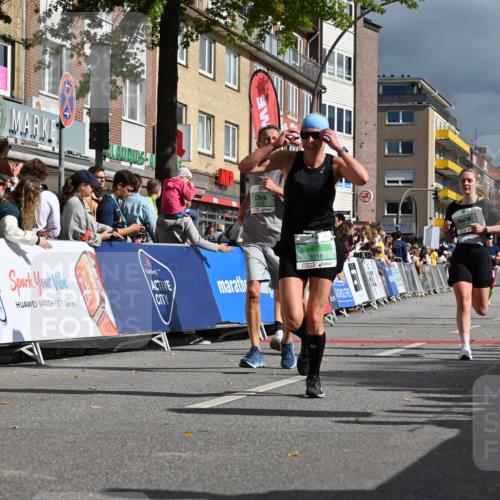 20.09.2026 - PSD Bank Halbmarathon J. Mangold http://msf.ph/oto/10531156 20.09.2026 12:16:28 Ziel 1649, 2070, 2114, 2574, 2646, 2792, 3274, 3318, 3719, 3911 meine-sportfotos.de