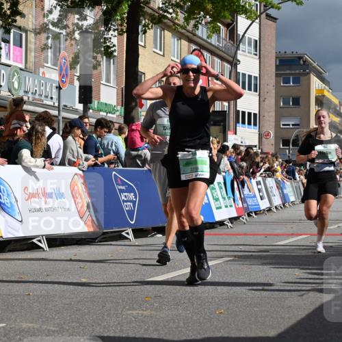 20.09.2026 - PSD Bank Halbmarathon J. Mangold http://msf.ph/oto/10531168 20.09.2026 12:16:28 Ziel 1649, 2070, 2114, 2574, 2646, 2792, 3274, 3318, 3719, 3911 meine-sportfotos.de