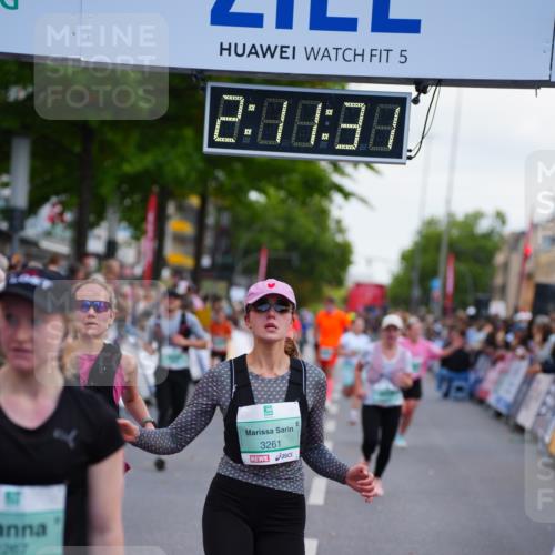 20.09.2026 - PSD Bank Halbmarathon LAZAROV Photography http://msf.ph/oto/10531181 20.09.2026 12:11:31 Ziel 1267, 1478, 2357, 2368, 2739, 2893, 3145, 3172, 3261, 3814, 4452 meine-sportfotos.de