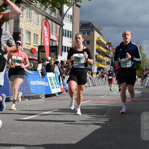 20.09.2026 - PSD Bank Halbmarathon J. Mangold http://msf.ph/oto/10531185 20.09.2026 12:16:29 Ziel 1649, 2070, 2114, 2574, 2646, 2792, 3274, 3318, 3719, 3911 meine-sportfotos.de