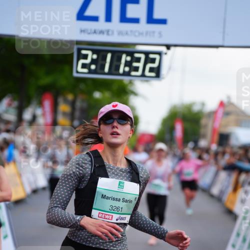 20.09.2026 - PSD Bank Halbmarathon LAZAROV Photography http://msf.ph/oto/10531209 20.09.2026 12:11:32 Ziel 1267, 1478, 2357, 2368, 2475, 2739, 2893, 3145, 3172, 3261, 3814, 3853, 3854, 4452 meine-sportfotos.de
