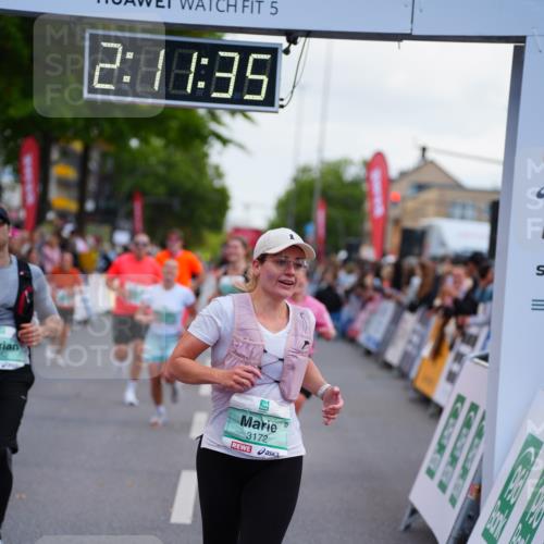 20.09.2026 - PSD Bank Halbmarathon LAZAROV Photography http://msf.ph/oto/10531248 20.09.2026 12:11:34 Ziel 1267, 1579, 2357, 2368, 2475, 3145, 3172, 3261, 3853, 3854, 4452 meine-sportfotos.de