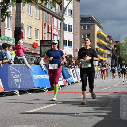 20.09.2026 - PSD Bank Halbmarathon J. Mangold http://msf.ph/oto/10531285 20.09.2026 12:16:35 Ziel 1060, 1649, 2574, 2646, 2792, 3274, 3477, 3719 meine-sportfotos.de