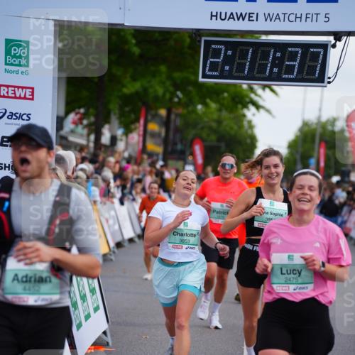 20.09.2026 - PSD Bank Halbmarathon LAZAROV Photography http://msf.ph/oto/10531290 20.09.2026 12:11:36 Ziel 1267, 1579, 2243, 2368, 2475, 3172, 3261, 3853, 3854, 4129, 4452 meine-sportfotos.de