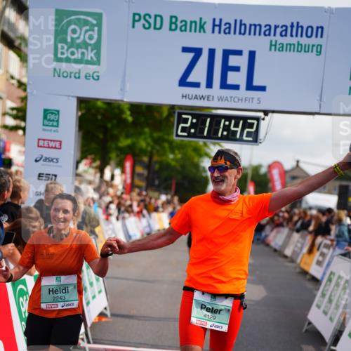 20.09.2026 - PSD Bank Halbmarathon LAZAROV Photography http://msf.ph/oto/10531399 20.09.2026 12:11:42 Ziel 1579, 2081, 2243, 2475, 3094, 3853, 3854, 4129, 4452 meine-sportfotos.de