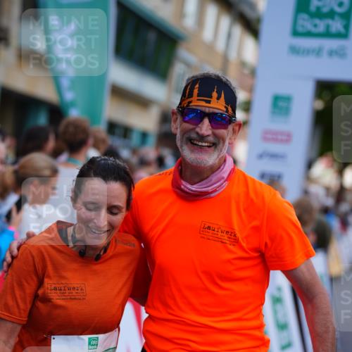 20.09.2026 - PSD Bank Halbmarathon LAZAROV Photography http://msf.ph/oto/10531442 20.09.2026 12:11:45 Ziel 1579, 2081, 2243, 3094, 3210, 4129 meine-sportfotos.de