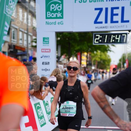 20.09.2026 - PSD Bank Halbmarathon LAZAROV Photography http://msf.ph/oto/10531453 20.09.2026 12:11:46 Ziel 1579, 2081, 2243, 3094, 3210, 4129 meine-sportfotos.de