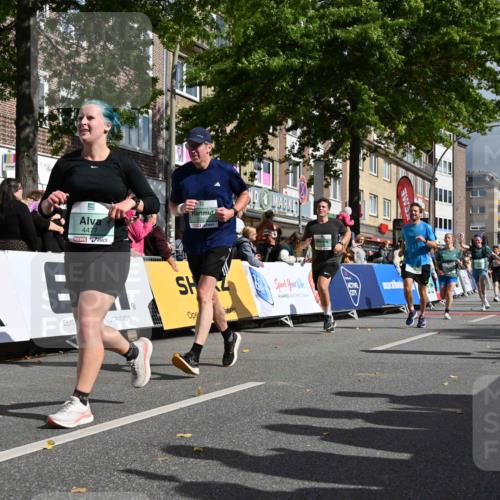 20.09.2026 - PSD Bank Halbmarathon J. Mangold http://msf.ph/oto/10531591 20.09.2026 12:16:50 Ziel 1562, 1759, 1988, 2006, 2117, 2248, 2325, 2535, 3000, 3231, 3611, 4059, 4211, 4419, 4477 meine-sportfotos.de