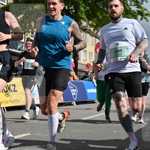 20.09.2026 - PSD Bank Halbmarathon J. Mangold http://msf.ph/oto/10531638 20.09.2026 12:16:55 Ziel 1562, 1759, 1988, 2006, 2117, 2248, 2325, 3000, 3231, 4059, 4211, 4419 meine-sportfotos.de
