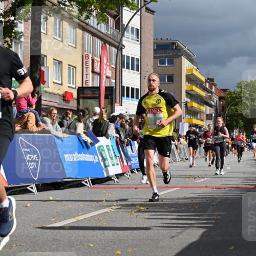 20.09.2026 - PSD Bank Halbmarathon J. Mangold http://msf.ph/oto/10531709 20.09.2026 12:17:24 Ziel 1603, 2005, 2236, 2284, 2555, 2795, 2901, 3013, 3086, 3162, 3233, 3347, 3502, 3684, 4051, 4088, 4258, 4771 meine-sportfotos.de