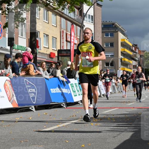 20.09.2026 - PSD Bank Halbmarathon J. Mangold http://msf.ph/oto/10531717 20.09.2026 12:17:25 Ziel 1603, 2005, 2236, 2284, 2555, 2795, 3013, 3086, 3162, 3233, 3347, 3502, 3684, 4051, 4088, 4258, 4771 meine-sportfotos.de