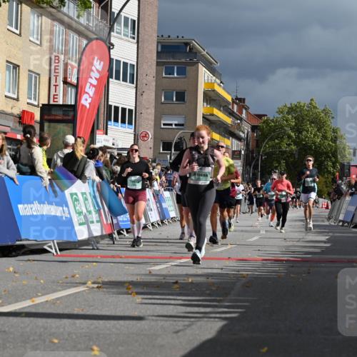 20.09.2026 - PSD Bank Halbmarathon J. Mangold http://msf.ph/oto/10531731 20.09.2026 12:17:27 Ziel 1256, 1731, 2005, 2236, 2284, 2555, 3086, 3162, 3233, 3347, 3502, 4051, 4088, 4258, 4771 meine-sportfotos.de