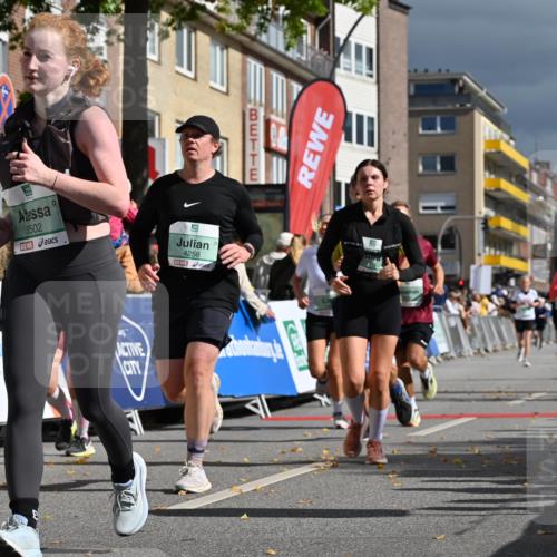 20.09.2026 - PSD Bank Halbmarathon J. Mangold http://msf.ph/oto/10531772 20.09.2026 12:17:30 Ziel 1256, 1731, 2005, 2284, 2555, 3086, 3162, 3347, 3502, 3703, 4051, 4258, 4771 meine-sportfotos.de