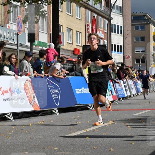 20.09.2026 - PSD Bank Halbmarathon J. Mangold http://msf.ph/oto/10531817 20.09.2026 12:17:40 Ziel 1256, 1352, 1613, 1731, 1868, 3703, 3794, 3905 meine-sportfotos.de