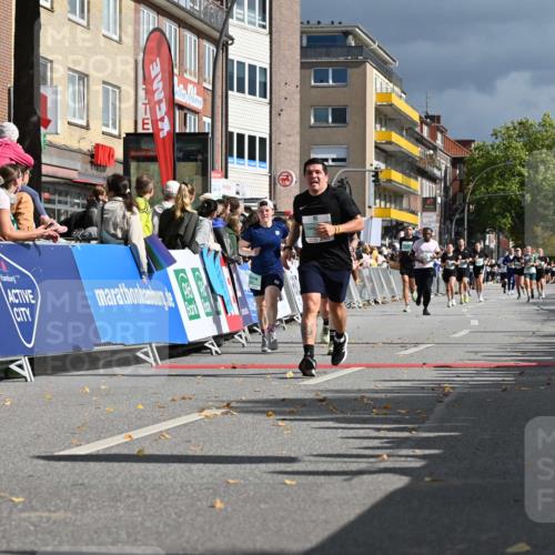 20.09.2026 - PSD Bank Halbmarathon J. Mangold http://msf.ph/oto/10531840 20.09.2026 12:17:42 Ziel 1352, 1613, 1868, 3703, 3794, 3905 meine-sportfotos.de