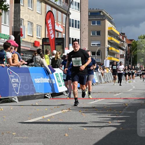 20.09.2026 - PSD Bank Halbmarathon J. Mangold http://msf.ph/oto/10531852 20.09.2026 12:17:43 Ziel 1352, 1613, 1868, 3794, 3905 meine-sportfotos.de