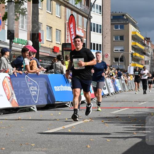 20.09.2026 - PSD Bank Halbmarathon J. Mangold http://msf.ph/oto/10531866 20.09.2026 12:17:44 Ziel 1352, 1613, 1868, 3794, 3905 meine-sportfotos.de