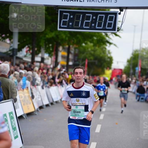 20.09.2026 - PSD Bank Halbmarathon LAZAROV Photography http://msf.ph/oto/10531886 20.09.2026 12:12:08 Ziel 1274, 1675, 3017, 4375 meine-sportfotos.de