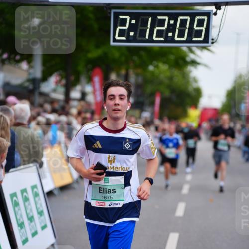 20.09.2026 - PSD Bank Halbmarathon LAZAROV Photography http://msf.ph/oto/10531903 20.09.2026 12:12:09 Ziel 1274, 1675, 1967, 3133 meine-sportfotos.de