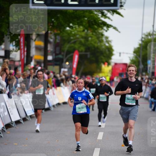 20.09.2026 - PSD Bank Halbmarathon LAZAROV Photography http://msf.ph/oto/10531909 20.09.2026 12:12:10 Ziel 1274, 1675, 1967, 3133 meine-sportfotos.de
