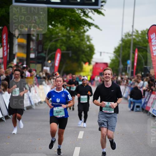 20.09.2026 - PSD Bank Halbmarathon LAZAROV Photography http://msf.ph/oto/10531925 20.09.2026 12:12:11 Ziel 1274, 1675, 1967, 3098, 3133 meine-sportfotos.de