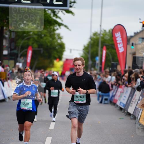20.09.2026 - PSD Bank Halbmarathon LAZAROV Photography http://msf.ph/oto/10531930 20.09.2026 12:12:11 Ziel 1274, 1675, 1967, 3098, 3133 meine-sportfotos.de