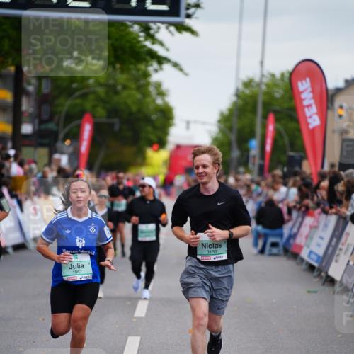 20.09.2026 - PSD Bank Halbmarathon LAZAROV Photography http://msf.ph/oto/10531935 20.09.2026 12:12:11 Ziel 1274, 1675, 1967, 3098, 3133 meine-sportfotos.de