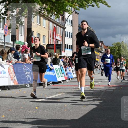 20.09.2026 - PSD Bank Halbmarathon J. Mangold http://msf.ph/oto/10531942 20.09.2026 12:17:55 Ziel 2435, 2653, 3258, 3331, 3463, 4082, 4171, 4300, 4582 meine-sportfotos.de