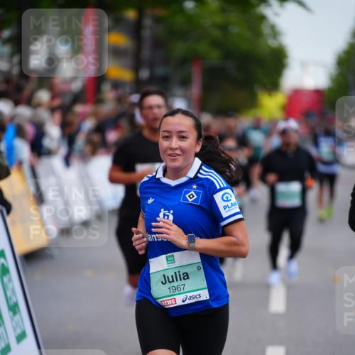 20.09.2026 - PSD Bank Halbmarathon LAZAROV Photography http://msf.ph/oto/10531949 20.09.2026 12:12:14 Ziel 1419, 1420, 1675, 1967, 3098, 3133, 3224 meine-sportfotos.de