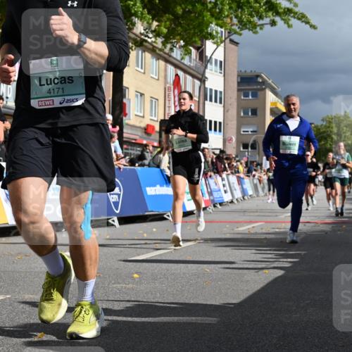 20.09.2026 - PSD Bank Halbmarathon J. Mangold http://msf.ph/oto/10531957 20.09.2026 12:17:56 Ziel 2435, 2653, 3258, 3331, 3463, 4082, 4171, 4300, 4582 meine-sportfotos.de