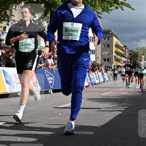 20.09.2026 - PSD Bank Halbmarathon J. Mangold http://msf.ph/oto/10531968 20.09.2026 12:17:58 Ziel 2435, 2653, 3258, 3331, 3361, 3463, 4082, 4171, 4300, 4582, 4630 meine-sportfotos.de