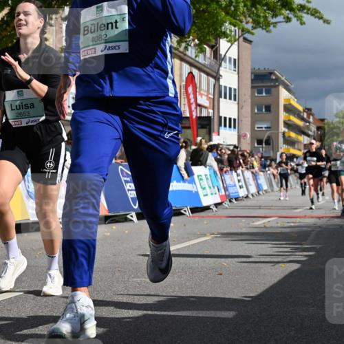20.09.2026 - PSD Bank Halbmarathon J. Mangold http://msf.ph/oto/10531971 20.09.2026 12:17:58 Ziel 2435, 2653, 3258, 3331, 3361, 3463, 4082, 4171, 4300, 4582, 4630 meine-sportfotos.de