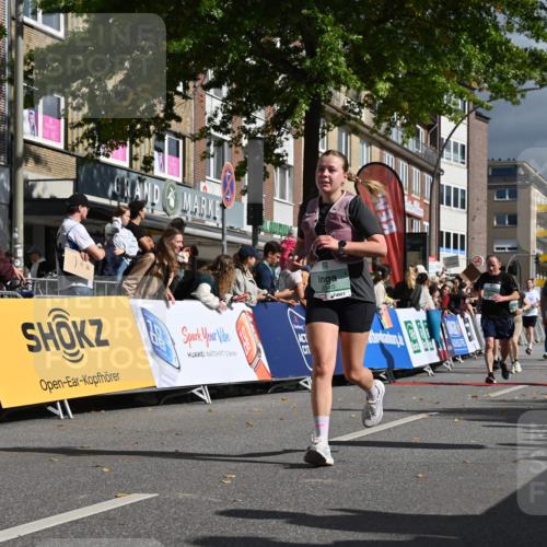 20.09.2026 - PSD Bank Halbmarathon J. Mangold http://msf.ph/oto/10532138 20.09.2026 12:18:30 Ziel 1270, 1424, 1425, 1694, 1998, 2121, 2137, 2867, 2912, 3084, 3409, 3540, 3597, 3616, 3736 meine-sportfotos.de