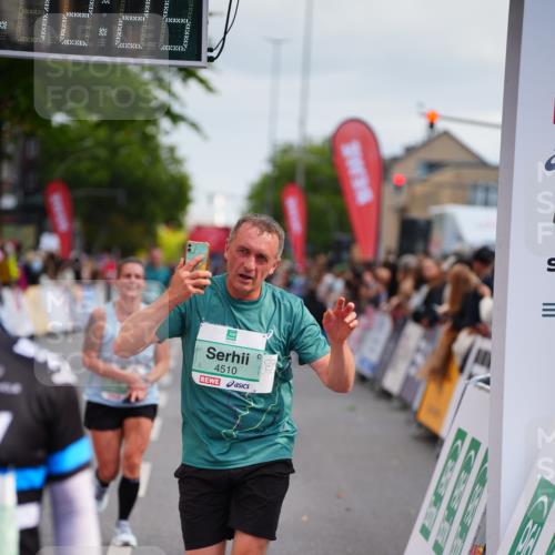 20.09.2026 - PSD Bank Halbmarathon LAZAROV Photography http://msf.ph/oto/10532181 20.09.2026 12:12:25 Ziel 1119, 1419, 1420, 3019, 4050, 4510, 4798 meine-sportfotos.de