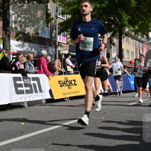 20.09.2026 - PSD Bank Halbmarathon J. Mangold http://msf.ph/oto/10532204 20.09.2026 12:18:36 Ziel 1223, 1424, 1425, 1694, 1998, 2121, 2137, 2912, 2936, 3082, 3084, 3252, 3597, 3616, 3736 meine-sportfotos.de