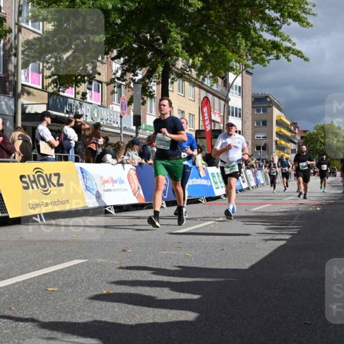 20.09.2026 - PSD Bank Halbmarathon J. Mangold http://msf.ph/oto/10532254 20.09.2026 12:18:42 Ziel 1223, 1489, 1694, 2772, 2812, 2912, 2936, 3082, 3252, 3384, 3616, 3637, 3763, 4693 meine-sportfotos.de