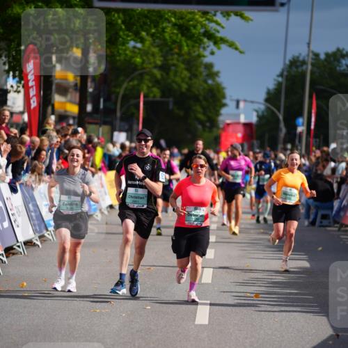 20.09.2026 - PSD Bank Halbmarathon LAZAROV Photography http://msf.ph/oto/10532266 20.09.2026 12:12:38 Ziel 2129, 2851, 3711, 4246 meine-sportfotos.de