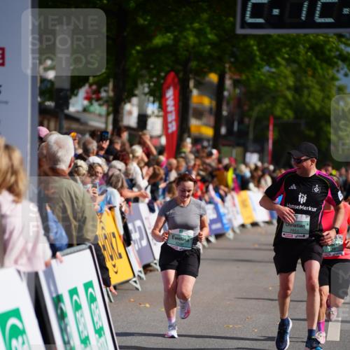 20.09.2026 - PSD Bank Halbmarathon LAZAROV Photography http://msf.ph/oto/10532278 20.09.2026 12:12:39 Ziel 2129, 2260, 2851, 3711, 4246 meine-sportfotos.de