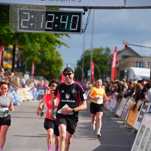 20.09.2026 - PSD Bank Halbmarathon LAZAROV Photography http://msf.ph/oto/10532306 20.09.2026 12:12:40 Ziel 2129, 2260, 2851, 3711, 4246 meine-sportfotos.de