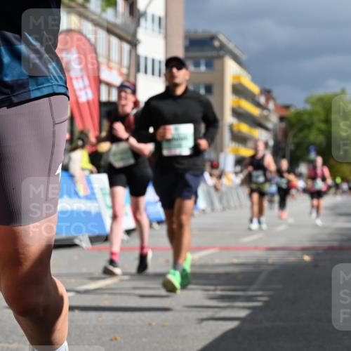 20.09.2026 - PSD Bank Halbmarathon J. Mangold http://msf.ph/oto/10532342 20.09.2026 12:18:48 Ziel 1489, 2772, 2812, 2876, 2911, 2936, 3082, 3252, 3384, 3637, 3763, 4086, 4693 meine-sportfotos.de