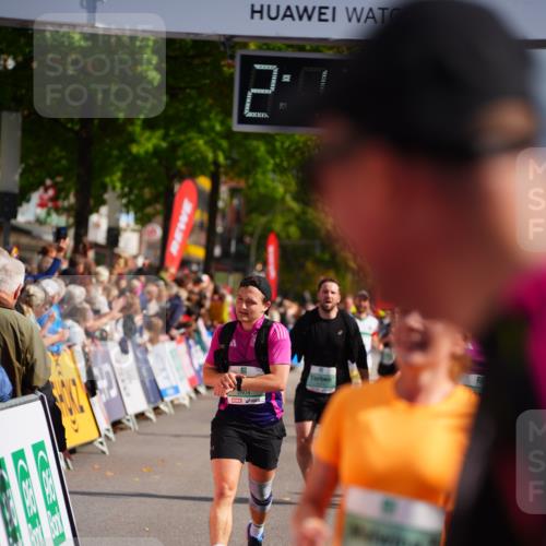 20.09.2026 - PSD Bank Halbmarathon LAZAROV Photography http://msf.ph/oto/10532425 20.09.2026 12:12:44 Ziel 1170, 1171, 2129, 2260, 2764, 2804, 2851, 4246 meine-sportfotos.de