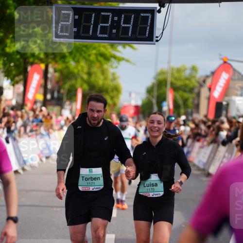 20.09.2026 - PSD Bank Halbmarathon LAZAROV Photography http://msf.ph/oto/10532483 20.09.2026 12:12:47 Ziel 1170, 1171, 2129, 2260, 2428, 2764, 2804, 2851, 4246, 4384 meine-sportfotos.de