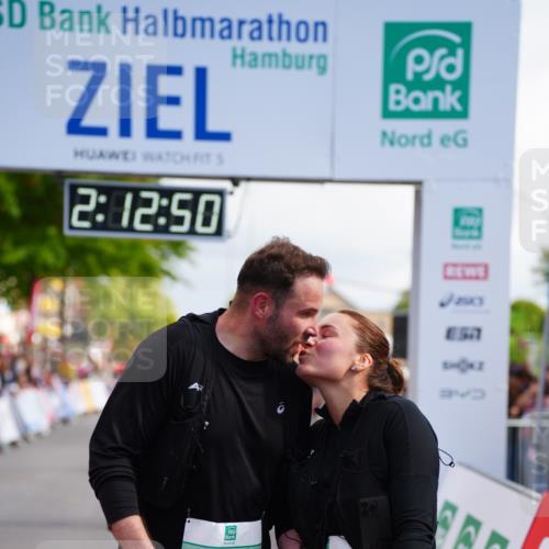 20.09.2026 - PSD Bank Halbmarathon LAZAROV Photography http://msf.ph/oto/10532514 20.09.2026 12:12:49 Ziel 1170, 1171, 2129, 2260, 2428, 2764, 2804, 3443, 4246, 4384 meine-sportfotos.de