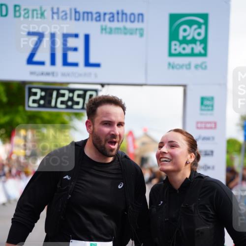 20.09.2026 - PSD Bank Halbmarathon LAZAROV Photography http://msf.ph/oto/10532539 20.09.2026 12:12:50 Ziel 1170, 1171, 2260, 2428, 2764, 2804, 3443, 4246, 4384 meine-sportfotos.de
