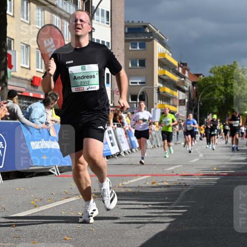 20.09.2026 - PSD Bank Halbmarathon J. Mangold http://msf.ph/oto/10532605 20.09.2026 12:19:07 Ziel 1276, 1351, 1997, 2312, 3357, 3720, 4682 meine-sportfotos.de