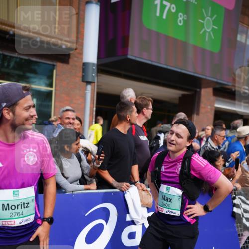 20.09.2026 - PSD Bank Halbmarathon LAZAROV Photography http://msf.ph/oto/10532675 20.09.2026 12:13:00 Ziel 1045, 1702, 1963, 3443, 3587 meine-sportfotos.de