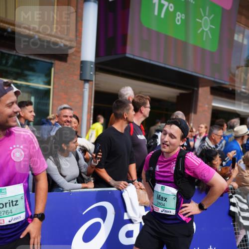 20.09.2026 - PSD Bank Halbmarathon LAZAROV Photography http://msf.ph/oto/10532684 20.09.2026 12:13:00 Ziel 1045, 1702, 1963, 3443, 3587 meine-sportfotos.de