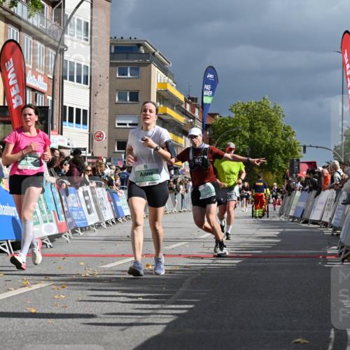 20.09.2026 - PSD Bank Halbmarathon J. Mangold http://msf.ph/oto/10532737 20.09.2026 12:19:41 Ziel 1777, 2436, 2549, 2787, 3180, 3288, 3688, 4754 meine-sportfotos.de